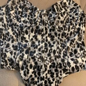 Leopard faux leather strapless bodysuit